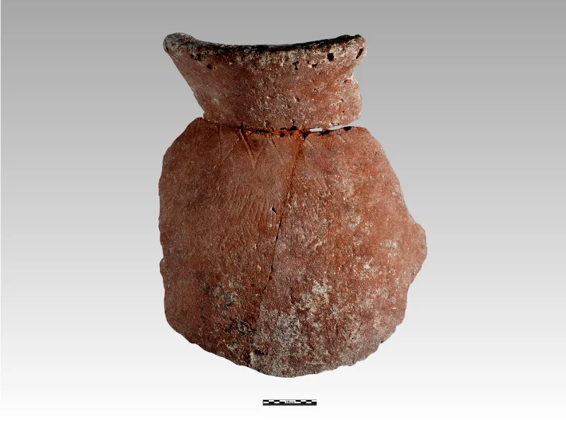 eua-kikinthos-cargo-pithos-neck