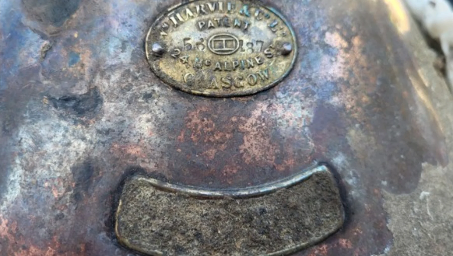 eua-hmhs-britannic-ship-manufacturer-plate